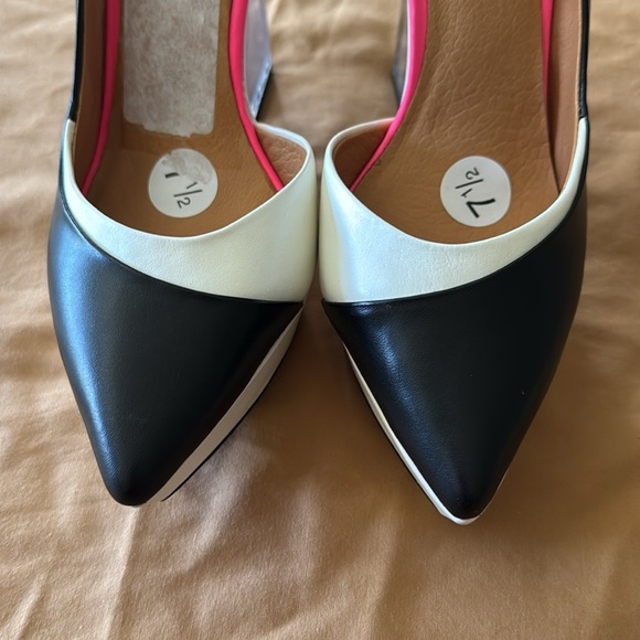L.A.M.B. Woman’s Slip On Heels Black and White Hot Pink Wedge Heels - Picture 4 of 13